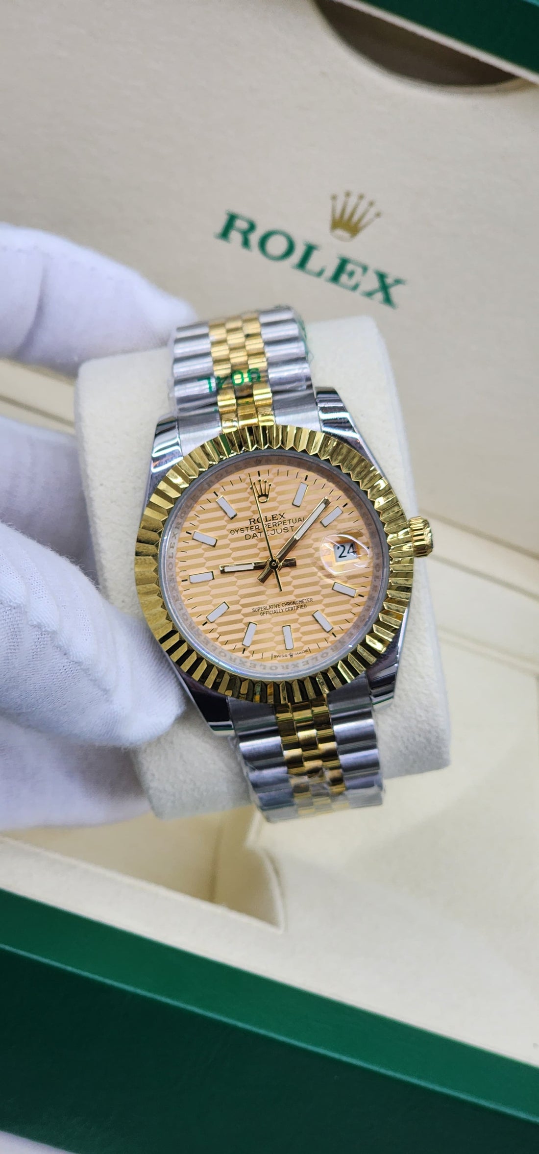 Rolex Oyster Perpetual Datejust with White Dial and Rose Gold Fluted Bezel