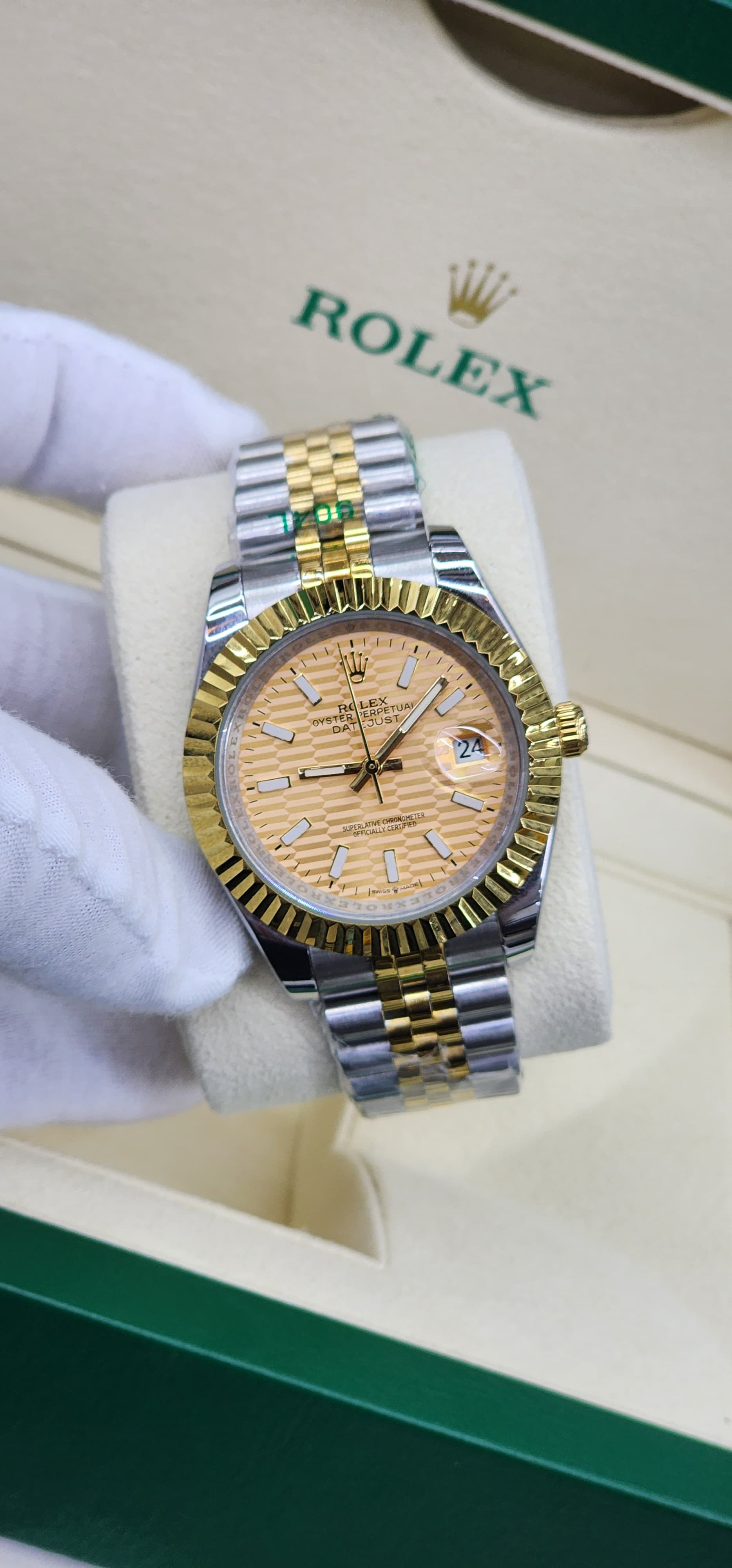 Rolex Oyster Perpetual Datejust with White Dial and Rose Gold Fluted Bezel